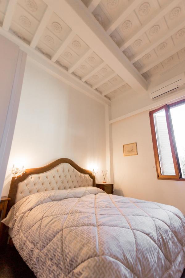 Borgo Pinti Suites Le Stanze Dei Nobili Florencie Exteriér fotografie